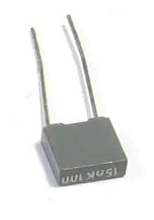 15n/63V CF1 /~TC350/, svitkový kondenzátor radiální RM5 (J329) Výhodná Nabídka